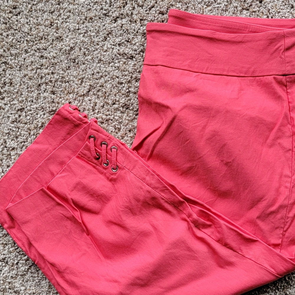 Avenue Capri's